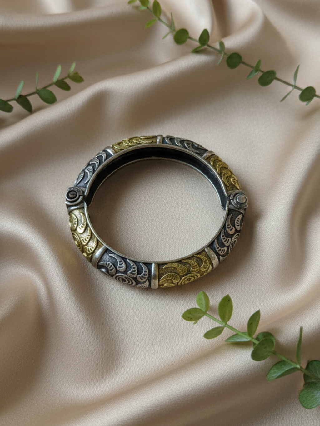Gul E Jaipur Brass Gold-plated Oxidised Bangle