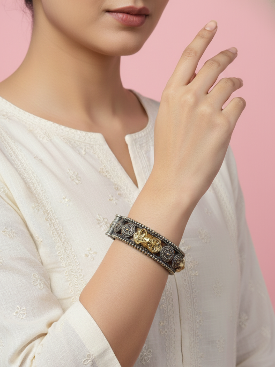 Gul E Jaipur Brass Black Antique bangle For Women
