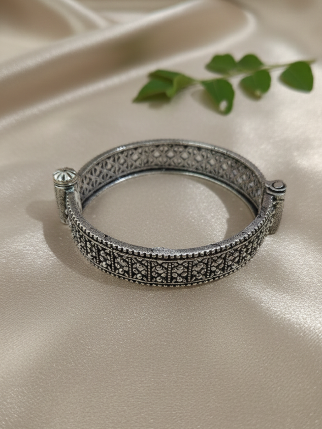 Gul E Jaipur Brass Oxidised Rajwadi Black Silver Kada