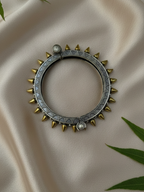 Heritage Royale Two-Tone Brass Bangle