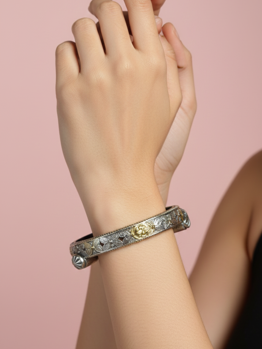 Classic Maharani Gold & Silver Kada