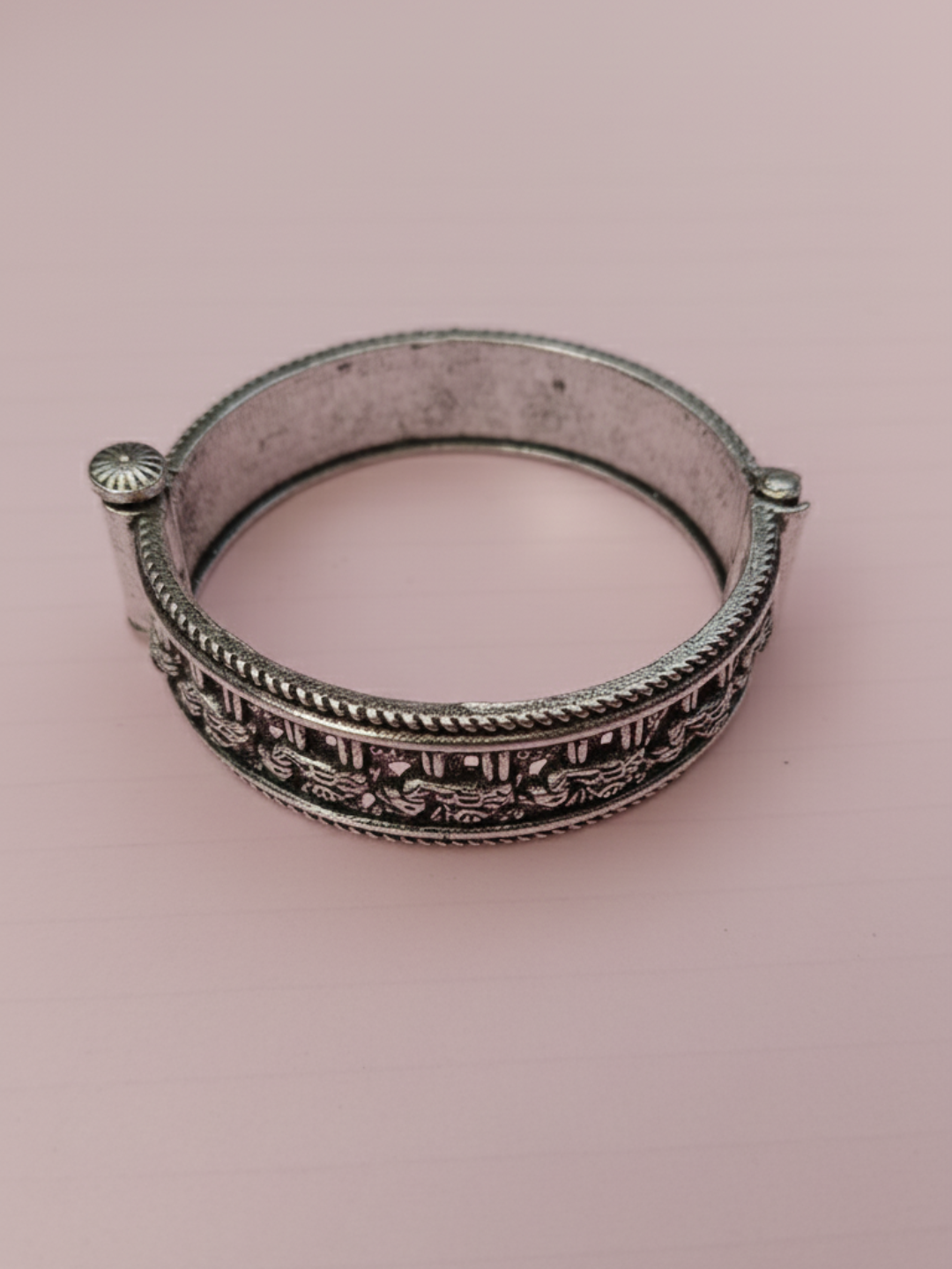ndian Cultural Style Oxidized Silver Plated Kangan