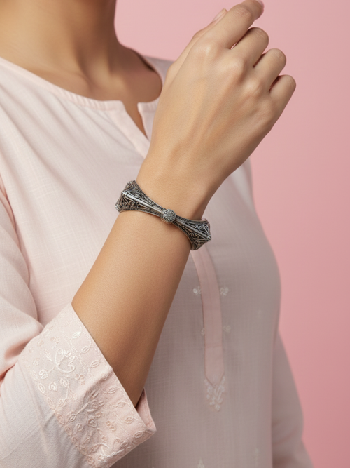 Antique Silver Look Oxidized Brass Bangles Set