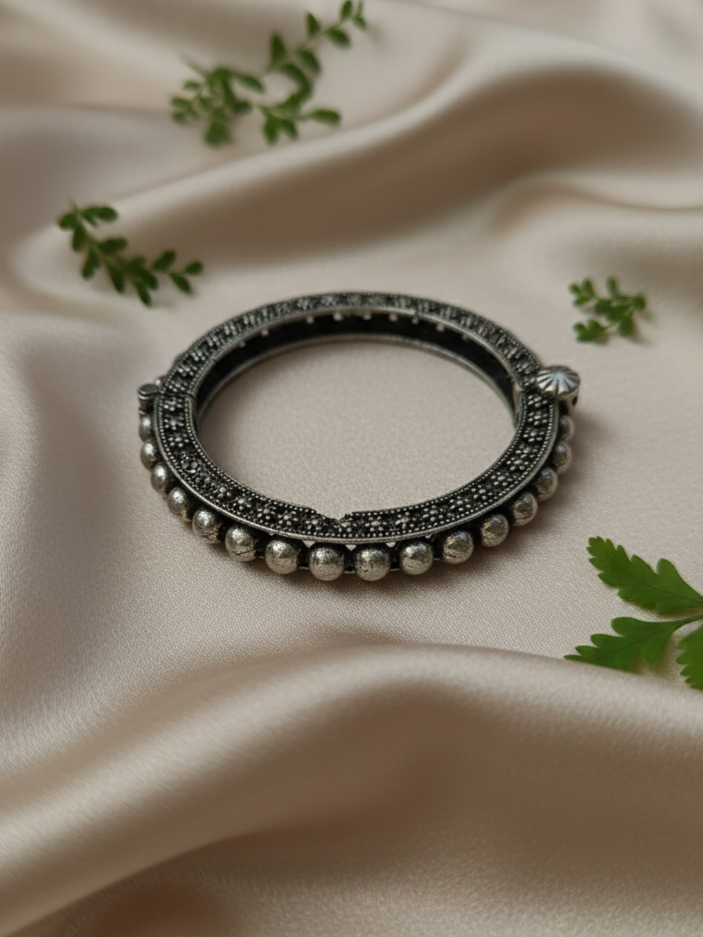 Silver Oxidized Brass Vintage Bangle for Women