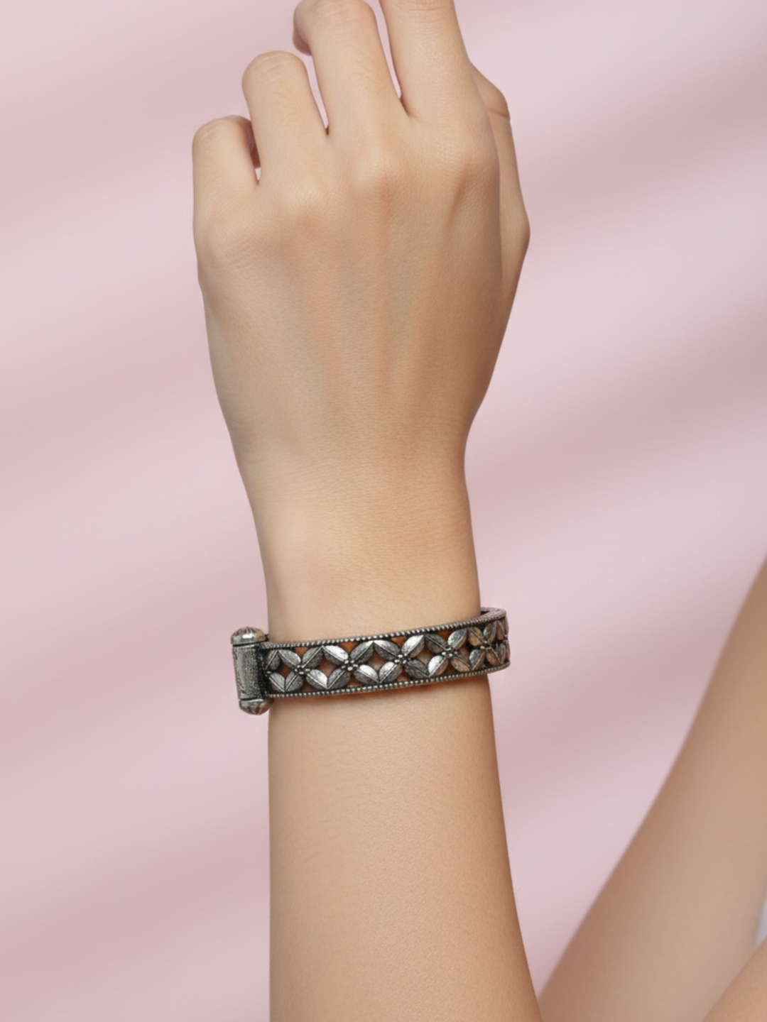 Rajasthani Inspired Antique Silver Finish Kada