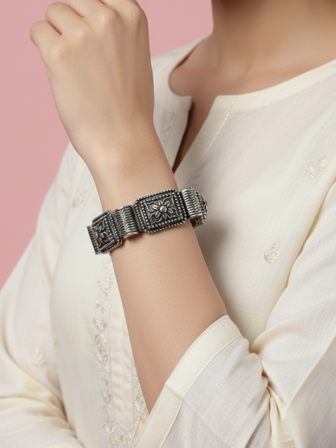 Rajasthani Traditional Antique Silver Finish Kada