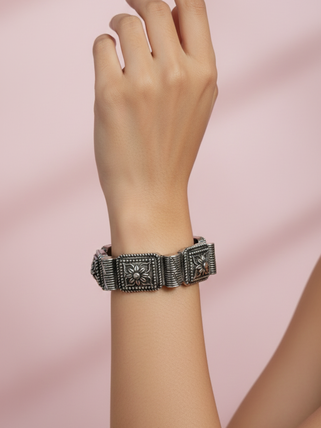 Rajasthani Traditional Antique Silver Finish Kada