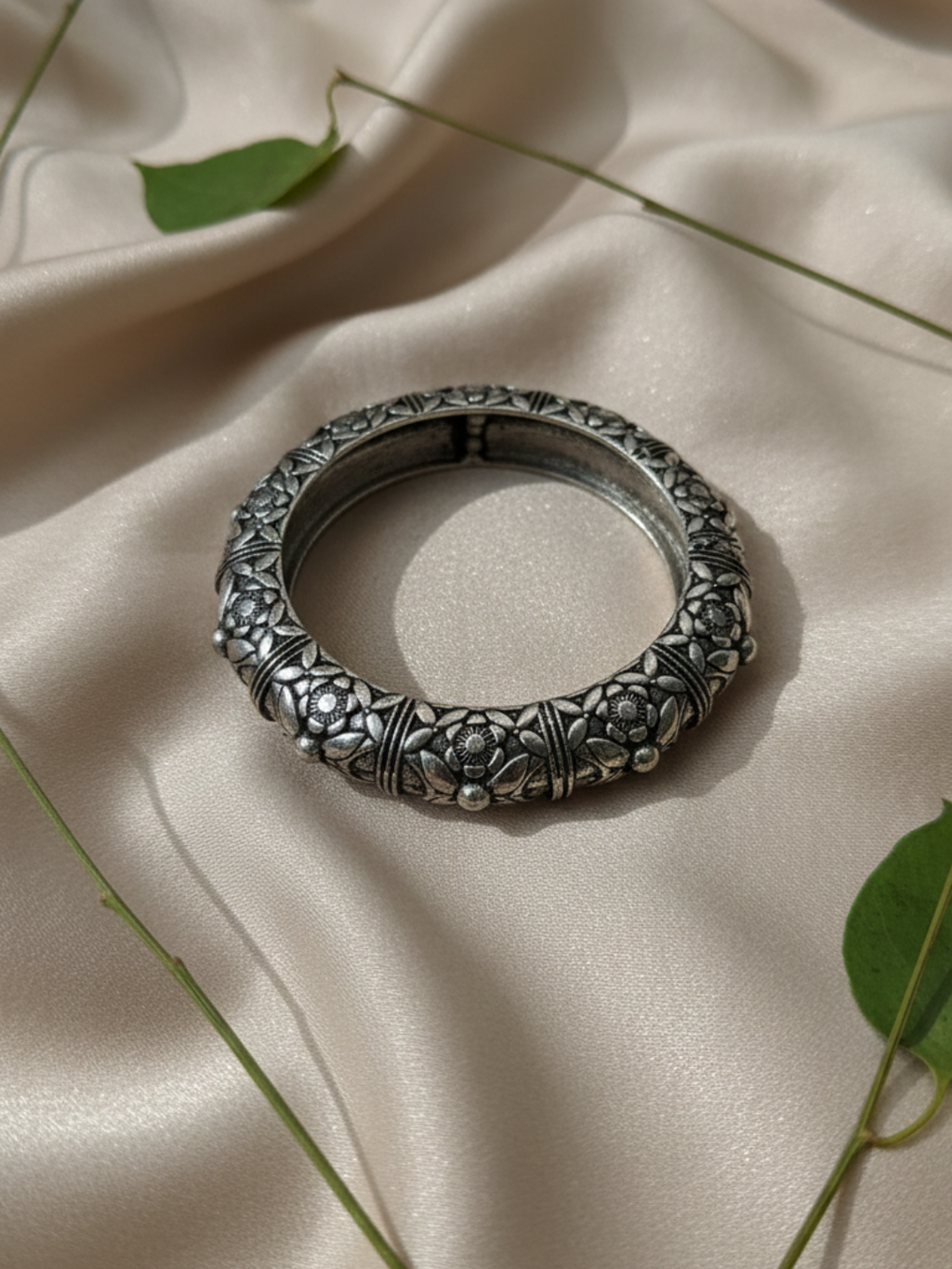 Royal Traditional Antique Silver Oxidized Finish Bangles