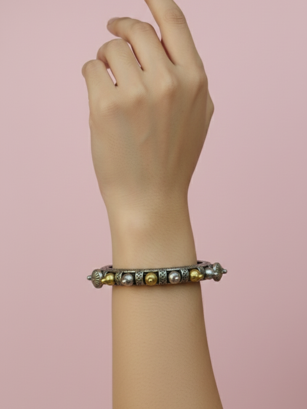 Ethnic Treasure Dual Finish Bangle